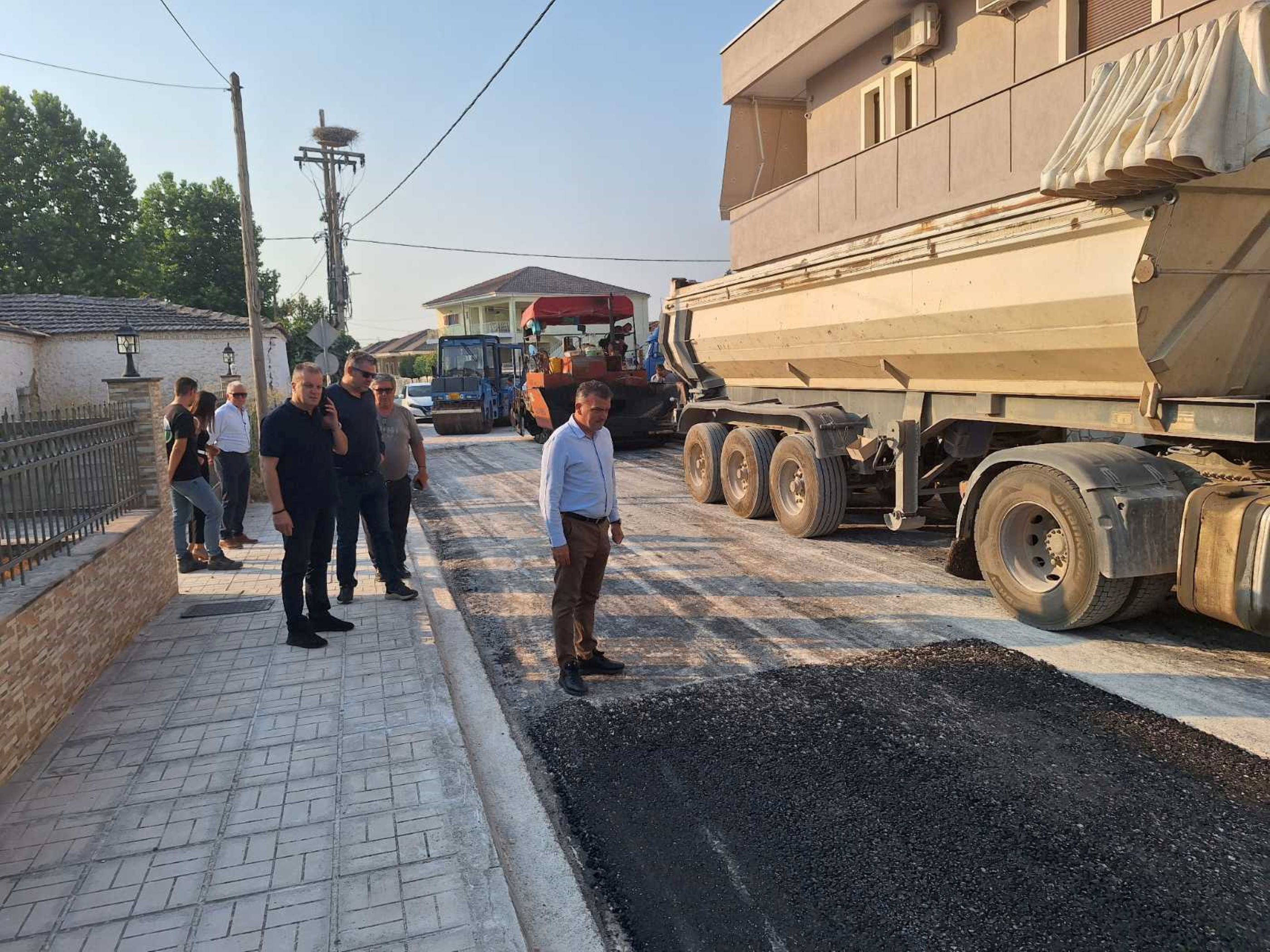 ΔΕΥΑΛ: Ασφαλτοστρώσεις σε Φαλάνη και Γιάννουλη μετά τις καταστροφές από τον Daniel 